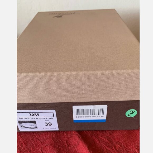 Prezioso Italy Iridescent Pointed Toe Slingbacks - new in box- Italy 39, US 9 - Picture 2 of 5